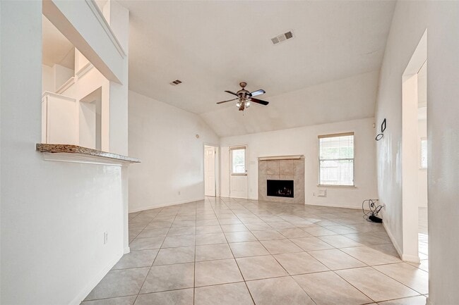 Photo - 2911 Killdeer Ln