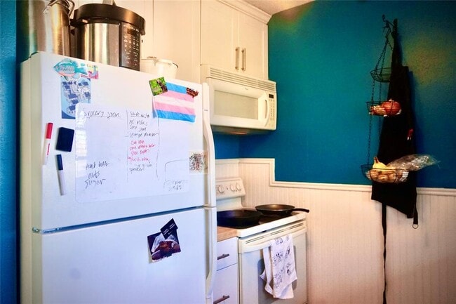 Photo - 3902 Peterson Ave Unit 205