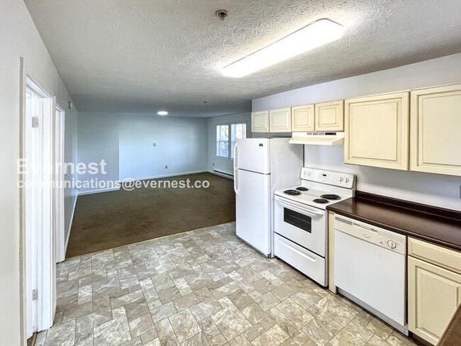 Photo - 2 Bob Cat Ct Unit 2 b