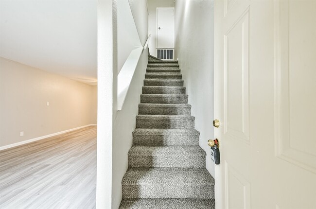 Photo - 2501 Gulf Fwy Unit 263