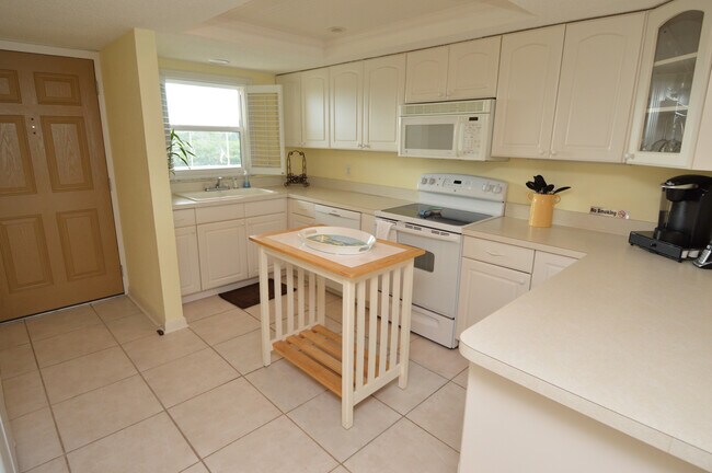 Photo - 18650 Gulf Blvd Unit 305