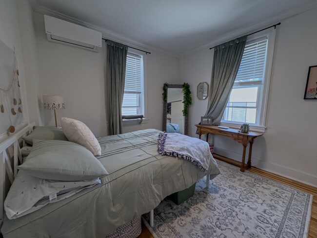 Photo - 1223 N Franklin St