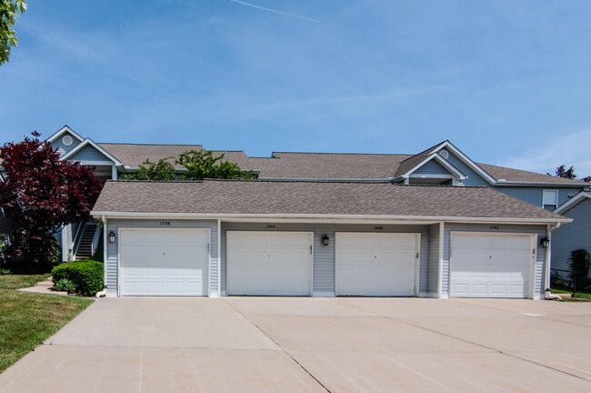 Photo - 1704 Weatherstone Dr