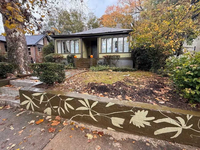 Photo - 114 Whitefoord Ave SE
