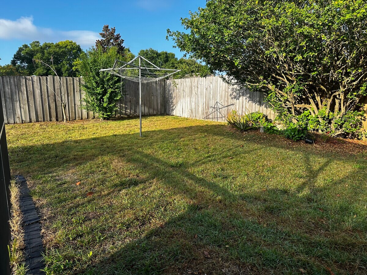 Photo - 2047 Cassingham Cir