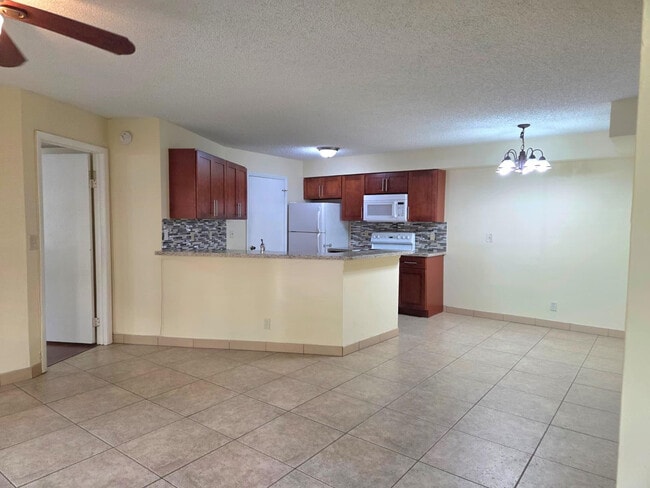 Photo - 9999 Summerbreeze Dr Unit 1007