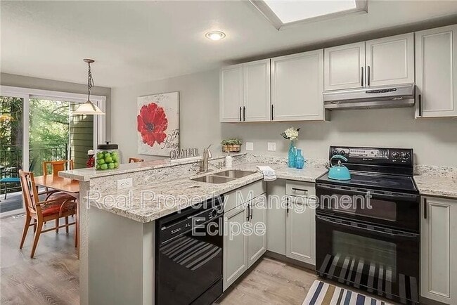 Photo - 4229 155th Pl SE Unit #1-3