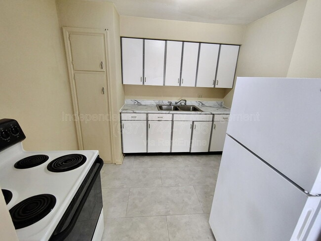 Photo - 4278 Catalpa Dr. Unidad 4