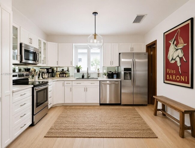 Photo - 1212 Aguila Ave