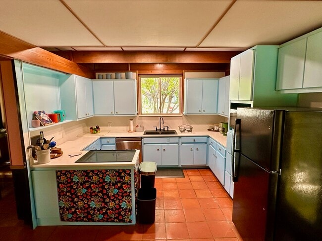 Photo - 506 E Hathaway Dr