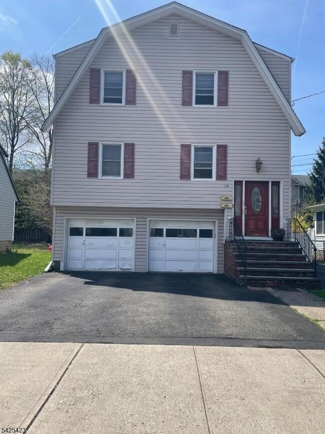 Building Photo - 107 Madison Ave Unit 1