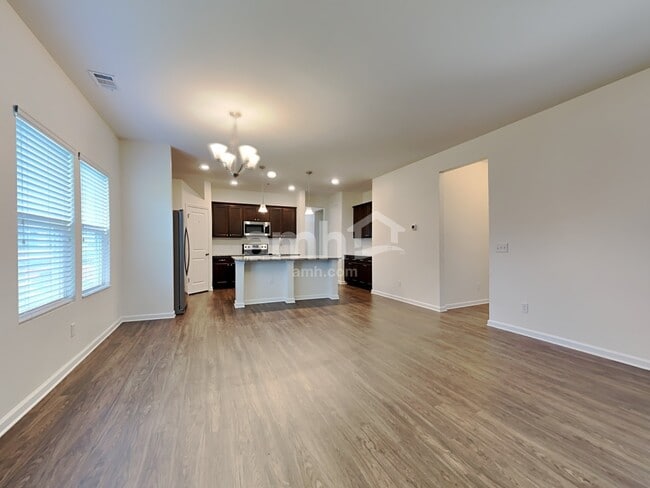 Photo - 309 Dogwood Cir