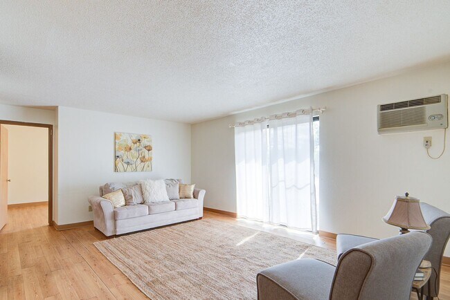 Photo - Magnolia Park