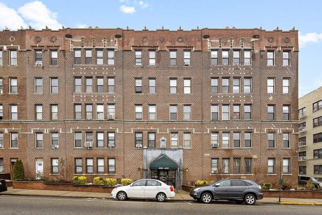 Building Photo - 6209-6215 JFK Blvd E Unit 1AS