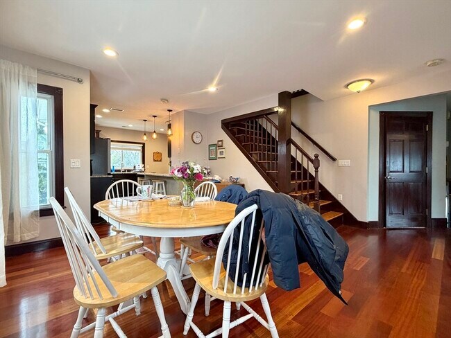 Photo - 52 Sheridan Ave Unit 52