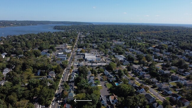 Photo - 514 River Rd