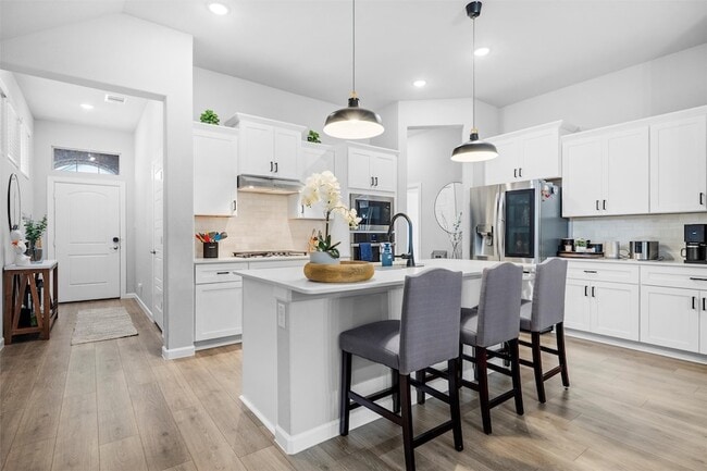 Photo - 12332 Iveson Dr