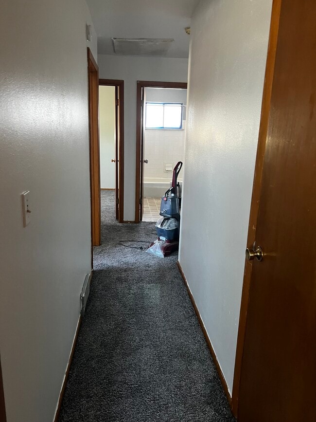 Photo - 3558 S 92nd St