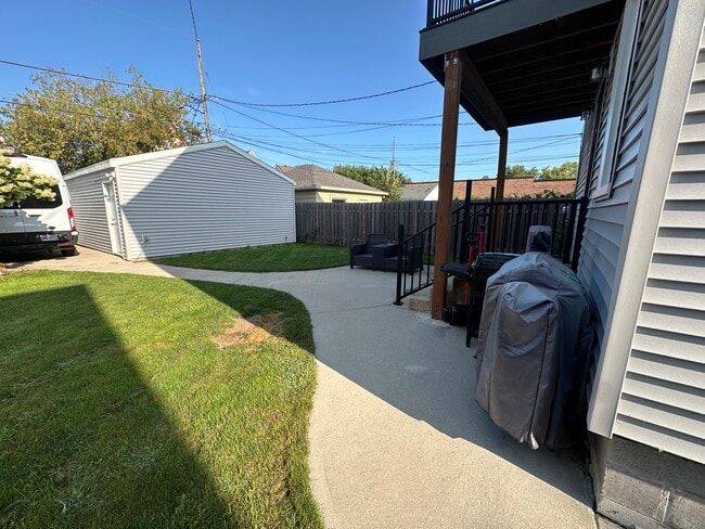 Photo - 2743 S Clement Ave