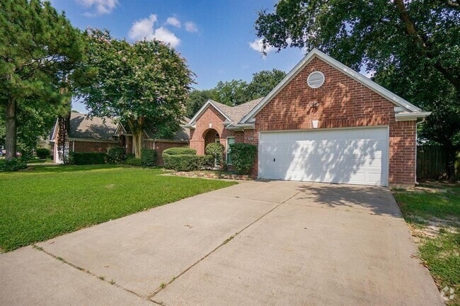 Building Photo - 6330 Diamond Rock Dr Rental