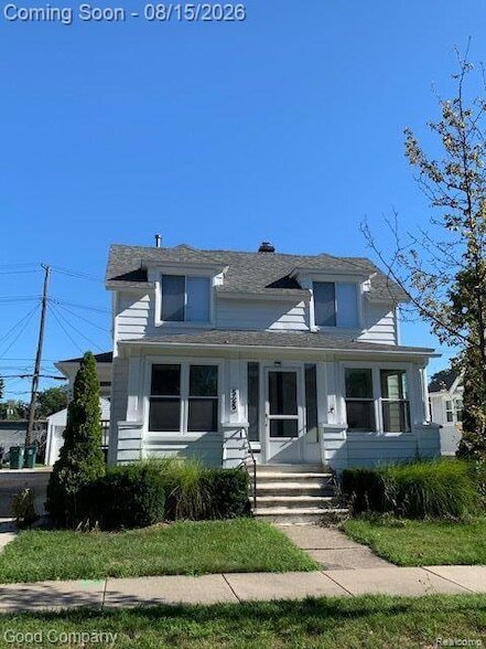 Building Photo - 525 E Fifth St Unit A