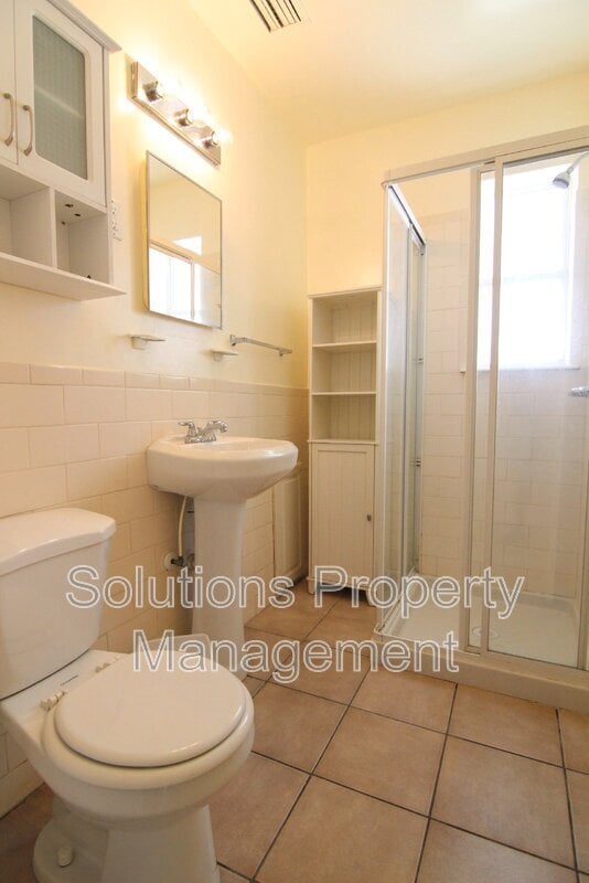 Photo - 309 W Rutgers St
