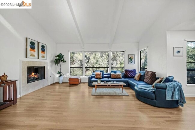 Photo - 6401 Zinn Dr House