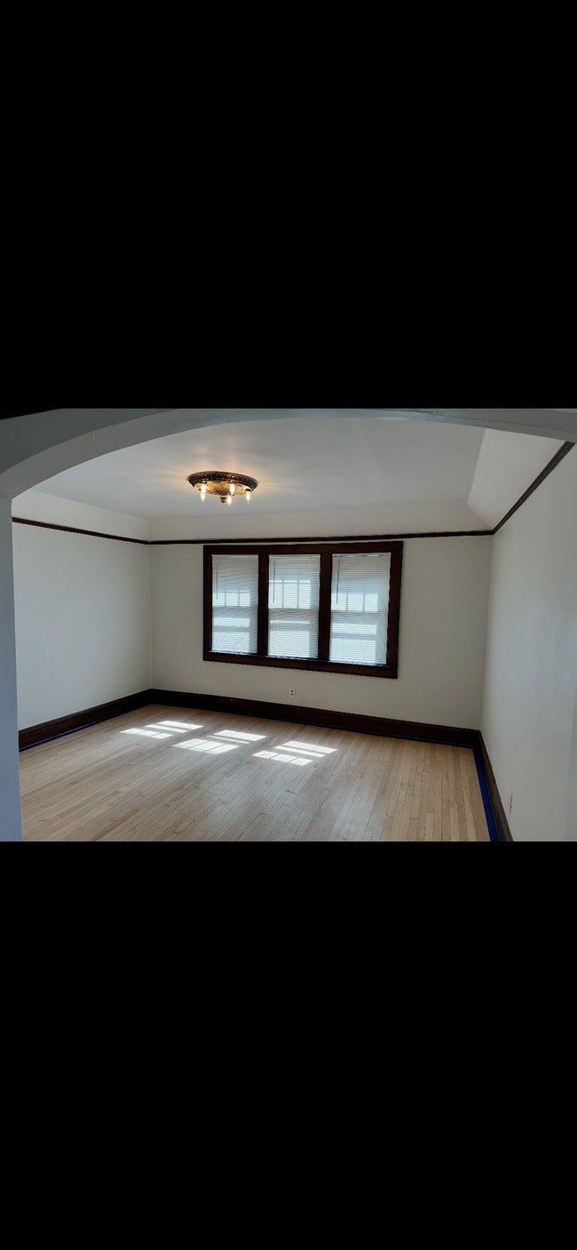 Photo - 5908 W Lapham St Unit Upper