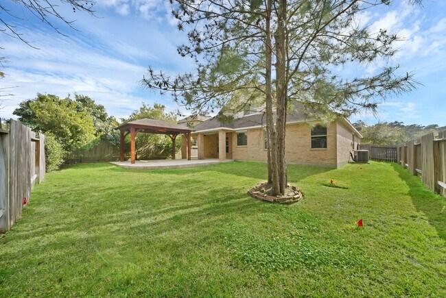 Building Photo - 107 Autumn Forest Ln