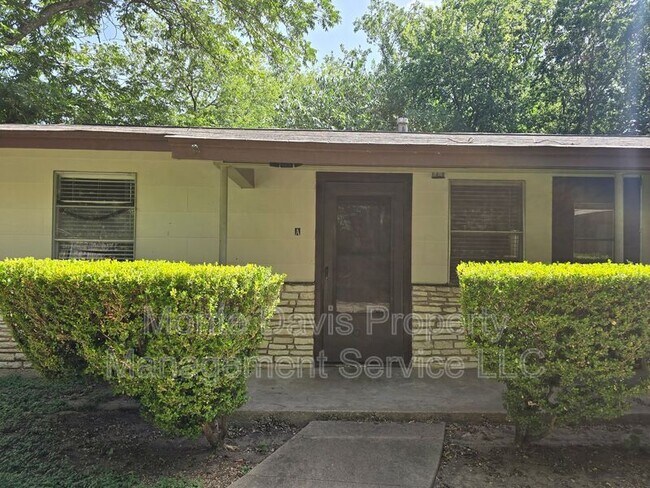 Photo - 4708 Red River St Unit A