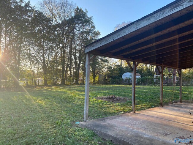 Photo - 4411 McClain Ln NW