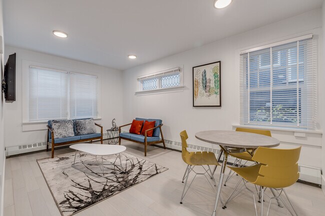 Photo - 1425 Haro St Unit 104