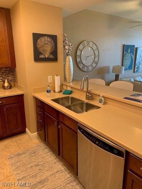 Building Photo - 5793 Cape Harbour Dr Unit 713 Rental