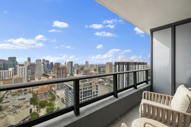 Photo - 601 NE 1st Ave Unit 4410