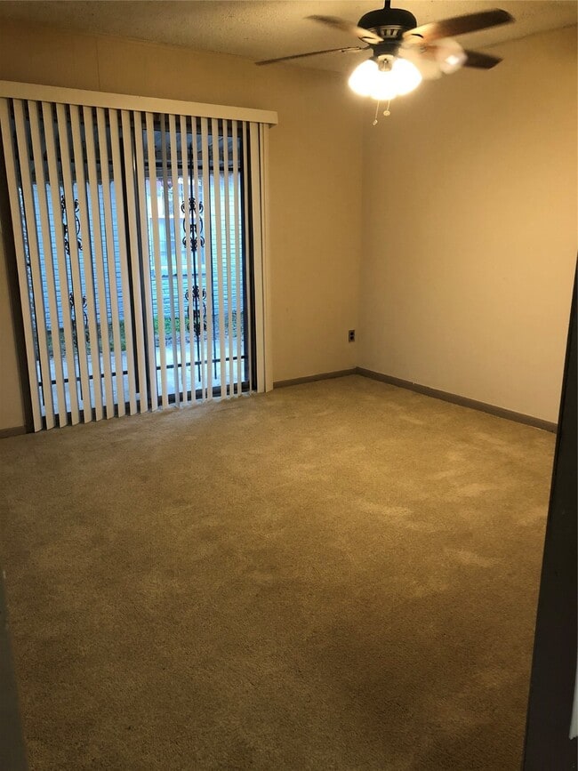 Building Photo - 3025 Chimira Ln