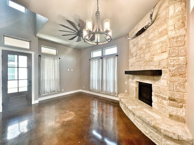 Photo - Gorgeous Custom-Built Home in Gated Commun...