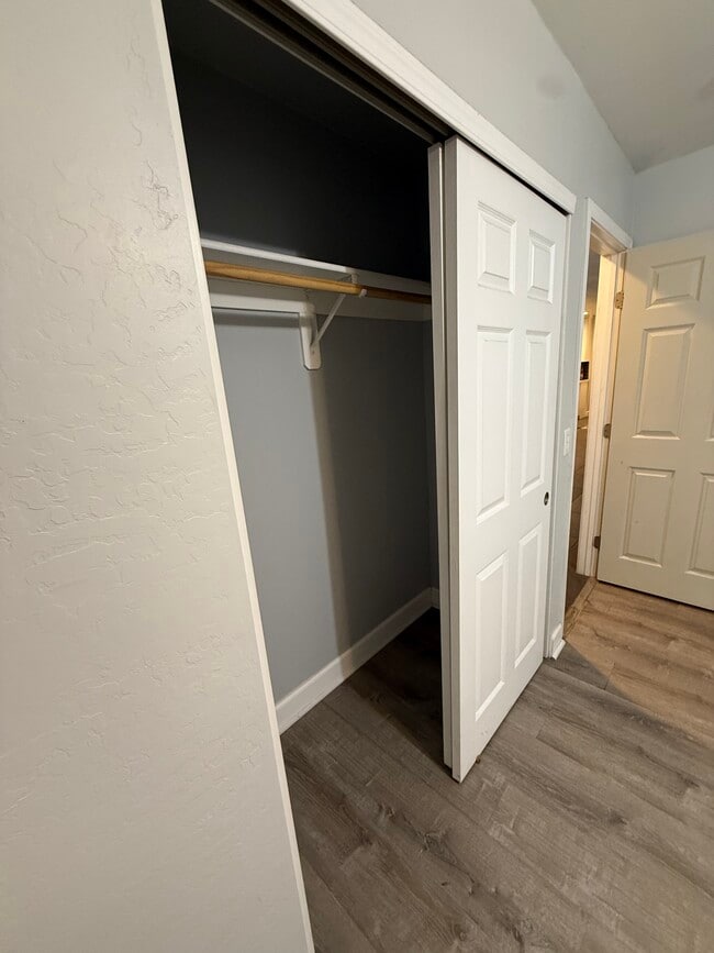 Photo - 2517 W Fremont Dr