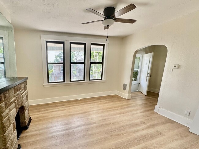 Photo - Newly Renovated 2 Bed, 1 Bath Home with Bonus Room - Conveniently Located, Central Heat - Availab...