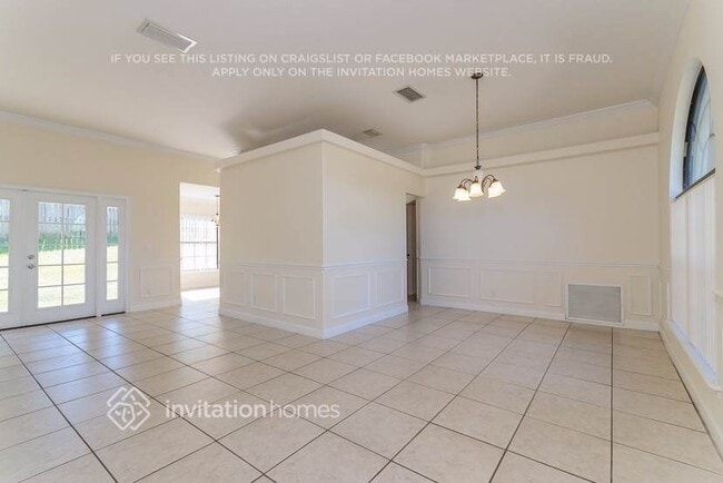 Photo - 1476 East Ave