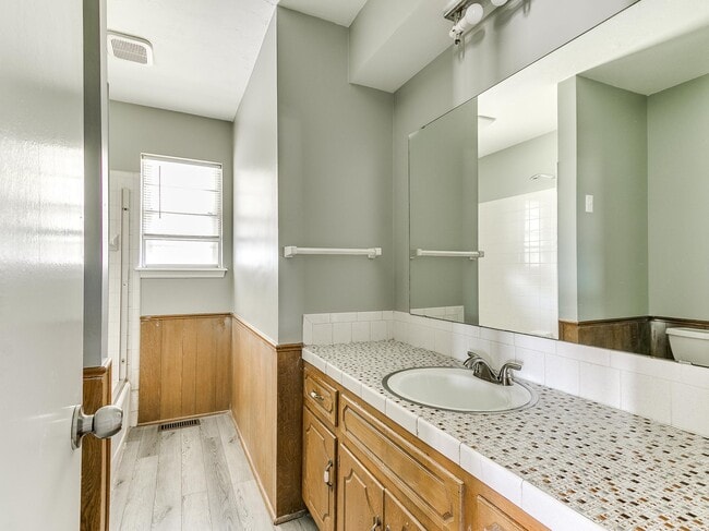 Photo - 4405 N Chapman Ave