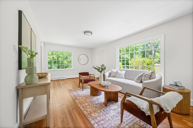 Photo - 508 S Westview Dr