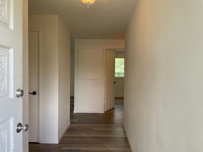 Photo - 581 N Wexford Cir