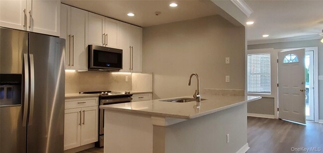 Photo - 81 Secatogue Ave Unit 37