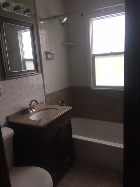 Photo - 5839 Sahler St