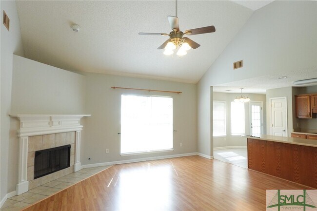 Photo - 89 Ashley Ct