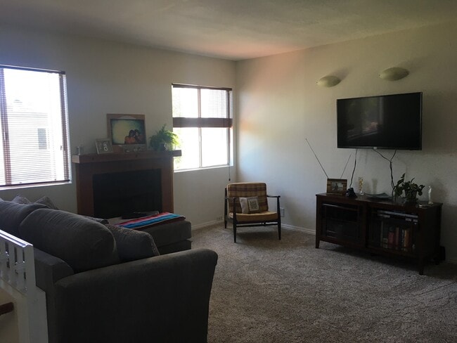 Photo - 2003 Lost Oak Dr Unidad A