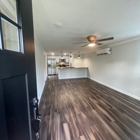 Serene Lane Apt F - Serene Lane Apt F