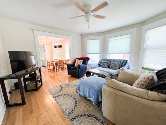 Photo - 30 Bonsilene St