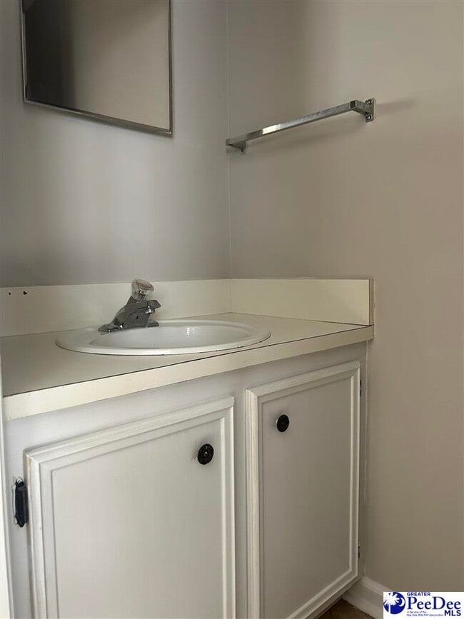 Photo - 3610 Perth St