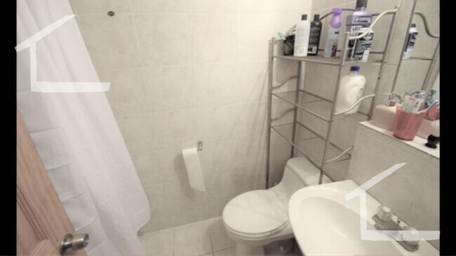 Photo - UniQue BU East Apt. For you 9/1/26